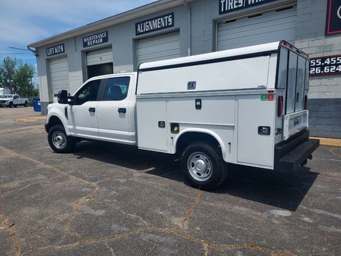Used 2019 Ford F350 XL w/ Power Equipment Group AWD/4WD image 2