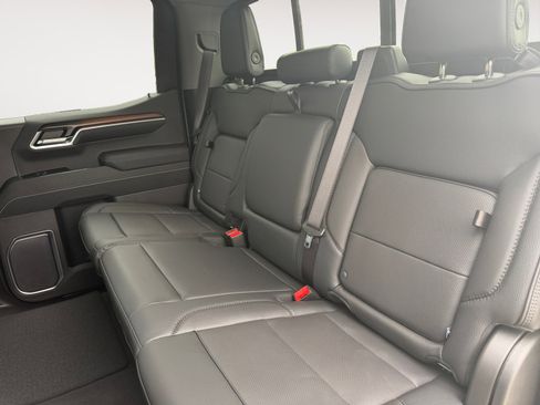 New 2026 GMC Sierra 1500 Denali AWD/4WD image 13