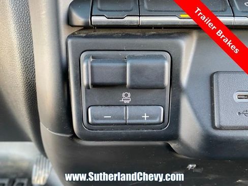 Used 2022 GMC Sierra 2500 SLE w/ X31 Off-Road Package image 39