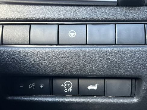 New 2026 Nissan Rogue SV image 25