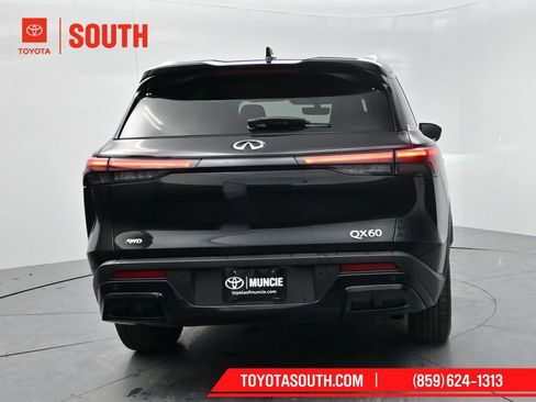 Used 2023 INFINITI QX60 Luxe image 7