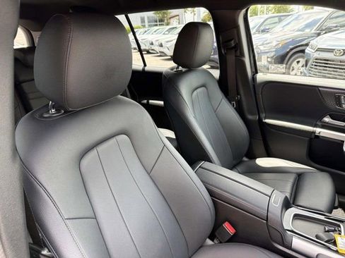 Used 2024 Mercedes-Benz EQB 250+ image 15