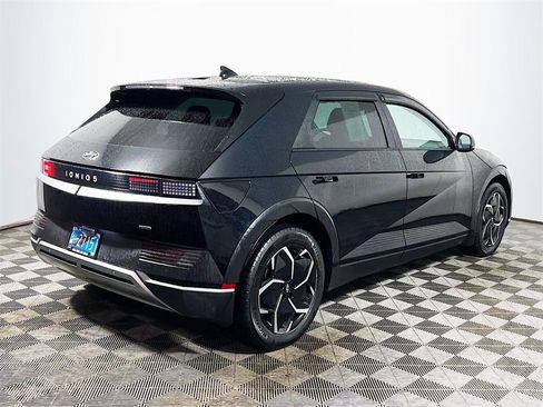 Used 2023 Hyundai Ioniq 5 SE image 8