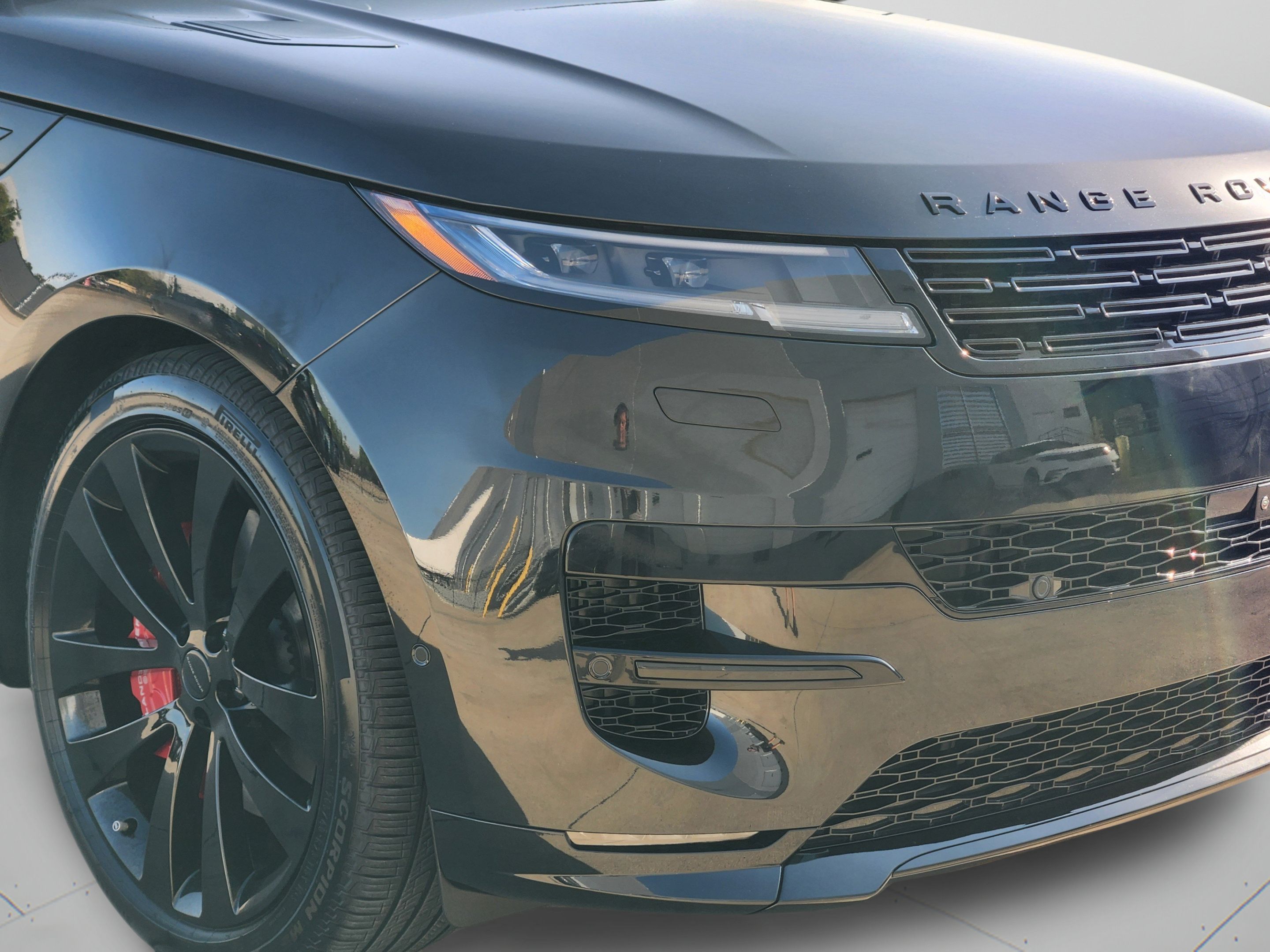 New 2026 Land Rover Range Rover Sport Dynamic SE AWD/4WD image 32