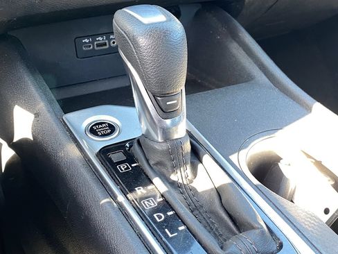 Certified 2025 Nissan Altima 2.5 SV FWD image 8