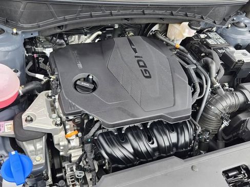 Used 2025 Hyundai Tucson SE image 17