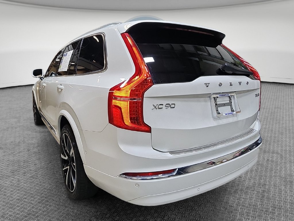 Used 2024 Volvo XC90 B6 Plus w/ Protection Package Premier AWD/4WD image 7