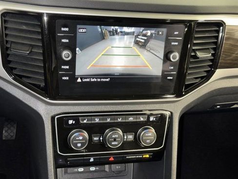 Used 2023 Volkswagen Atlas SE image 20