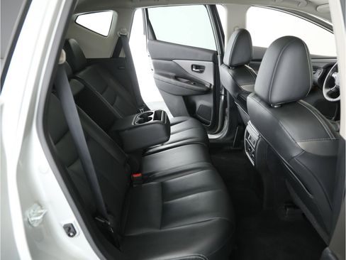 Used 2023 Nissan Murano SL w/ SL Moonroof Package image 45