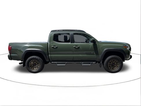Used 2022 Toyota Tacoma SR5 w/ Trail Edition AWD/4WD image 2