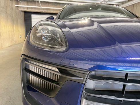 Used 2023 Porsche Macan S AWD/4WD image 14
