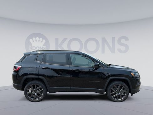 New 2026 Jeep Compass Limited w/ Sun, Sound & Navigation Group AWD/4WD image 8