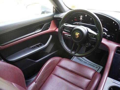 Used 2021 Porsche Taycan RWD image 22