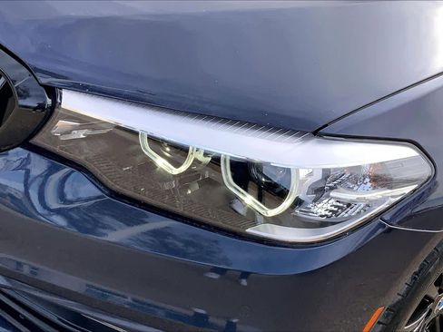 Used 2018 BMW 530i image 28