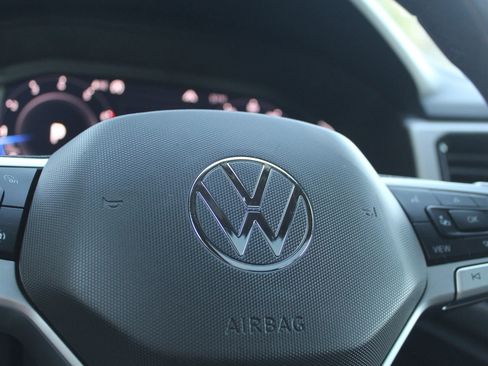 Used 2021 Volkswagen Atlas SEL image 30