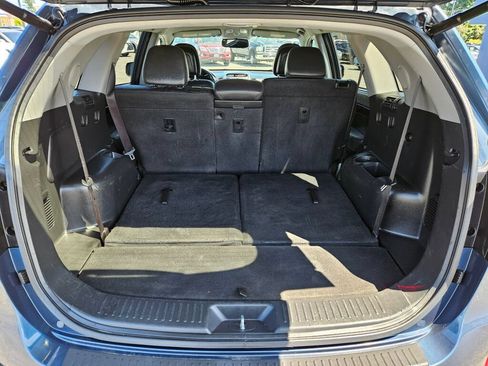 Used 2014 Kia Sorento LX w/ Touring Package (LX) AWD/4WD image 10