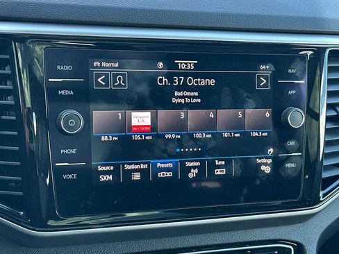 Used 2022 Volkswagen Atlas Cross Sport SEL Premium R-Line image 18