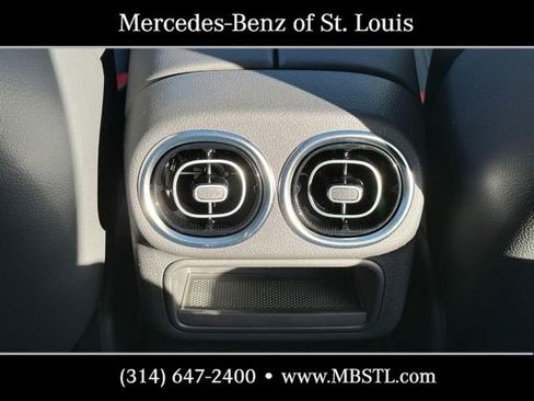 New 2026 Mercedes-Benz GLC 300 4MATIC image 12