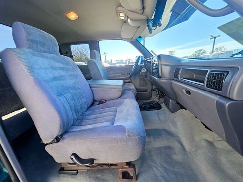 Used 1997 Dodge Ram 2500 Truck 4x4 Club Cab image 17