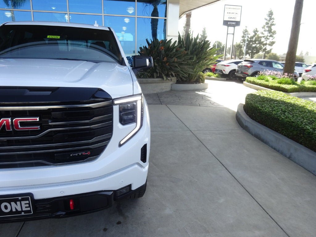 New 2026 GMC Sierra 1500 AT4 w/ AT4 Premium Package AWD/4WD image 31