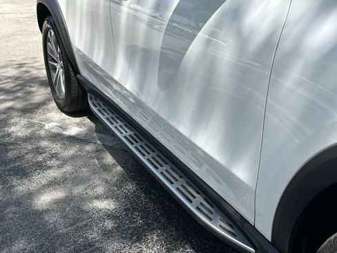Used 2022 Mercedes-Benz GLE 350 4MATIC w/ Premium Package image 41