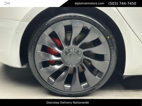 Used 2021 Tesla Model 3 Performance image 37