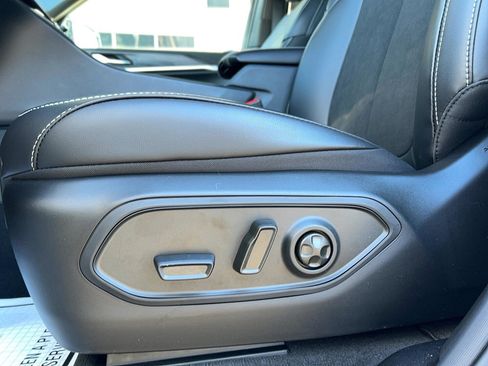 New 2026 Jeep Grand Cherokee Altitude AWD/4WD image 16
