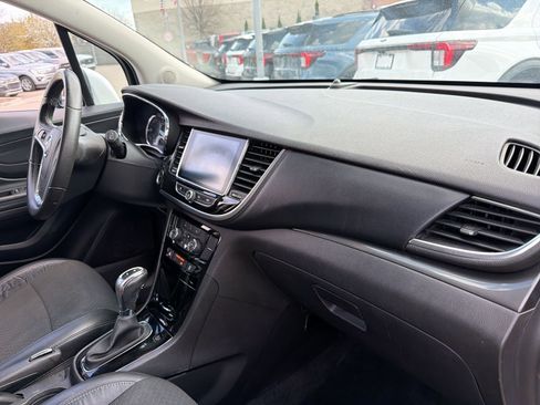 Used 2017 Buick Encore Preferred FWD image 19