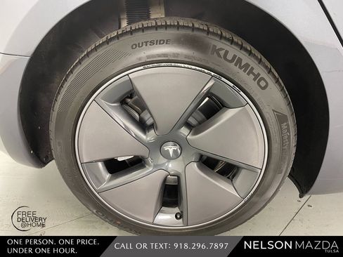 Used 2023 Tesla Model 3 Standard Range image 13