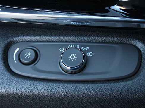 New 2026 Buick Envista Sport Touring w/ Convenience I Package image 31