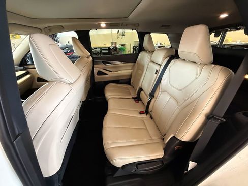 Used 2023 INFINITI QX60 Luxe AWD/4WD image 31