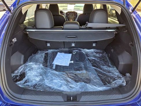 Used 2025 Subaru Crosstrek 2.5i Limited w/ Crosstrek Mirror Package image 13
