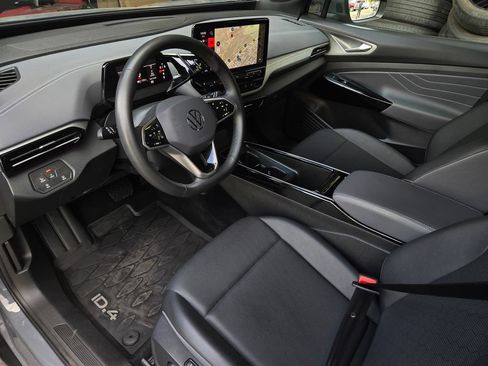 Used 2023 Volkswagen ID.4 S RWD image 10