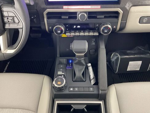 New 2026 Toyota Tacoma Limited AWD/4WD image 12