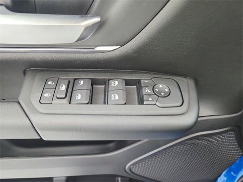 New 2026 RAM 1500 4x4 Crew Cab image 31