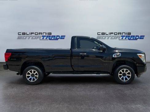 Used 2017 Nissan Titan S RWD image 4