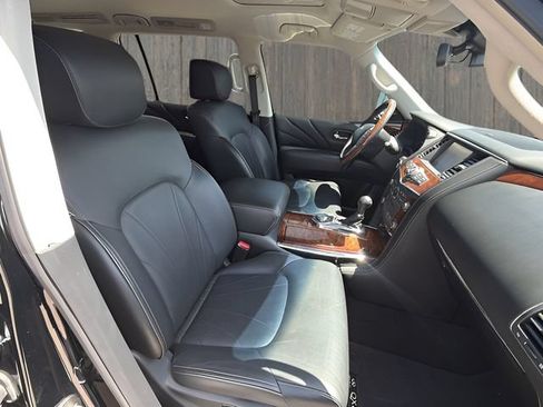 Used 2017 INFINITI QX80 4WD image 11