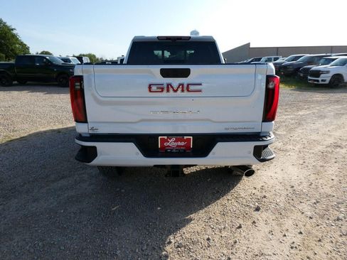 New 2026 GMC Sierra 2500 Denali w/ Denali Reserve Package AWD/4WD image 6