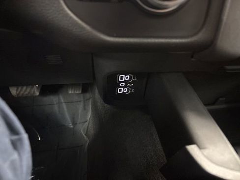 Used 2021 RAM 1500 Big Horn image 34