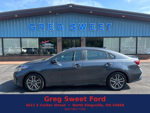 Used 2023 Kia Forte GT-Line w/ GT-Line Premium Package FWD image 1