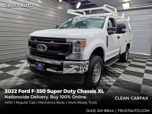 Used 2022 Ford F350 XL w/ Power Equipment Group AWD/4WD image 1