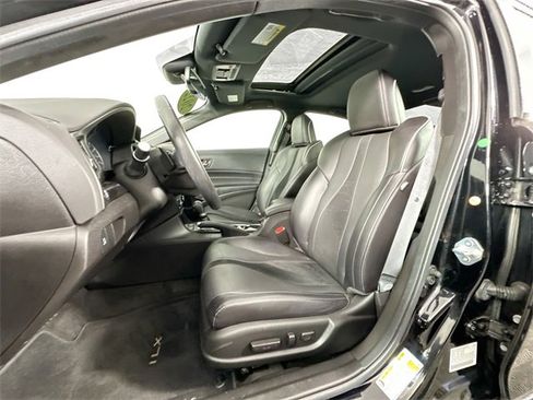 Used 2022 Acura ILX w/ Premium & A-SPEC Package image 4
