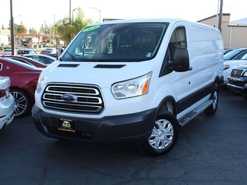 Used 2018 Ford Transit 250 130 Low Roof w/ Exterior Upgrade Package image 35