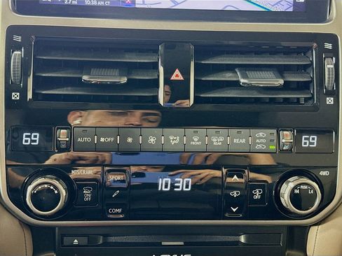 Certified 2023 Lexus GX 460 Luxury image 16