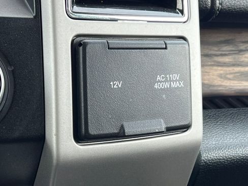Used 2020 Ford F150 Lariat w/ Equipment Group 502A Luxury AWD/4WD image 40