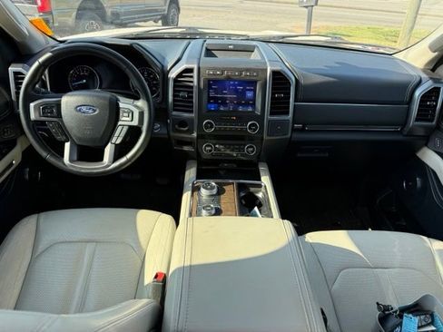 Used 2021 Ford Expedition Platinum AWD/4WD image 18