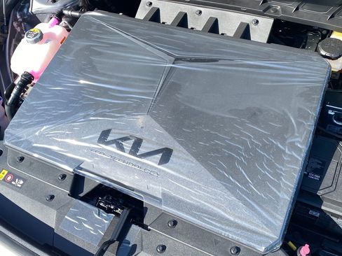 New 2026 Kia Niro Wind image 27