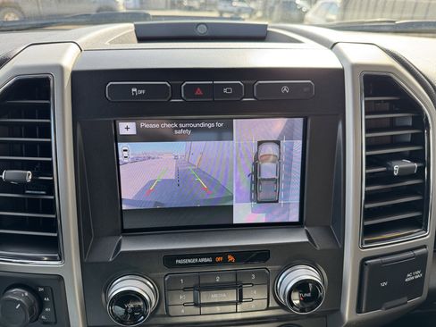 Used 2018 Ford F150 Lariat w/ Equipment Group 502A Luxury image 17