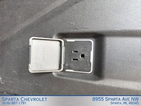 Used 2021 Chevrolet Tahoe LT AWD/4WD image 31