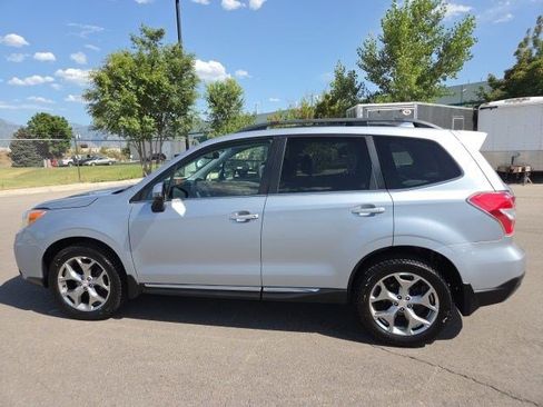 Used 2016 Subaru Forester 2.5i Touring w/ Eyesight & Navigation System AWD/4WD image 7
